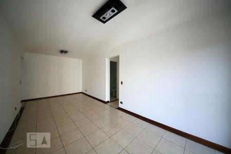 Sala  de apartamento para alugar com 3 quartos, 93m² em Jardim Marajoara, São Paulo