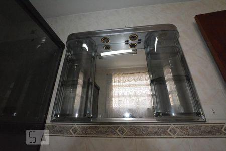 Apartamento à venda com 90m², 3 quartos e 1 vagaBanheiro Social- espelho