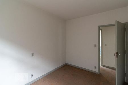 Casa à venda com 390m², 3 quartos e 2 vagas Casa à venda com 390m², 3 quartos e 2 vagasQuarto 3