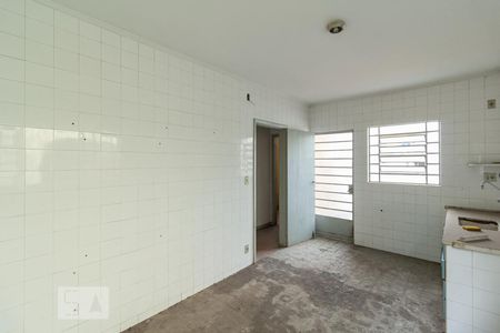 Casa à venda com 390m², 3 quartos e 2 vagas Casa à venda com 390m², 3 quartos e 2 vagasCozinha