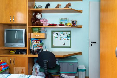 Apartamento à venda com 106m², 4 quartos e 2 vagasQuarto 3