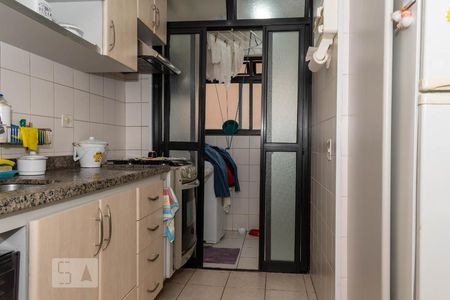 Apartamento à venda com 106m², 4 quartos e 2 vagasCozinha