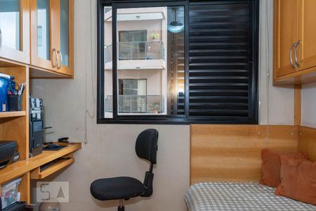 Apartamento à venda com 106m², 4 quartos e 2 vagasQuarto 2