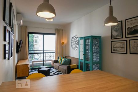 Sala de apartamento à venda com 2 quartos, 54m² em Perdizes, São Paulo
