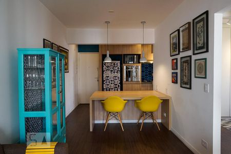 Sala de apartamento à venda com 2 quartos, 54m² em Perdizes, São Paulo