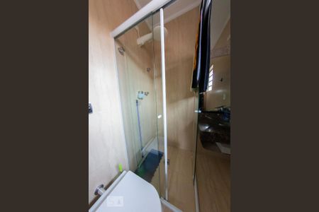 Casa à venda com 320m², 3 quartos e 1 vagaBanheiro da suíte 1