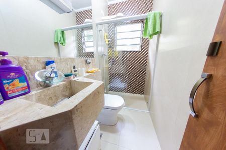 Casa à venda com 320m², 3 quartos e 1 vagaBanheiro 3