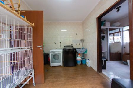 Casa à venda com 320m², 3 quartos e 1 vagaÁrea de Serviço