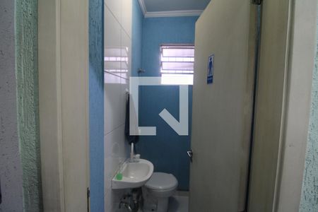 Lavabo de casa à venda com 3 quartos, 240m² em Vila Gustavo, São Paulo