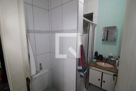 Casa à venda com 240m², 3 quartos e 3 vagasBanheiro 2