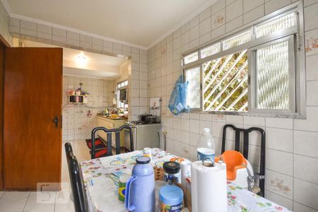 Casa à venda com 269m², 4 quartos e 4 vagasCozinha