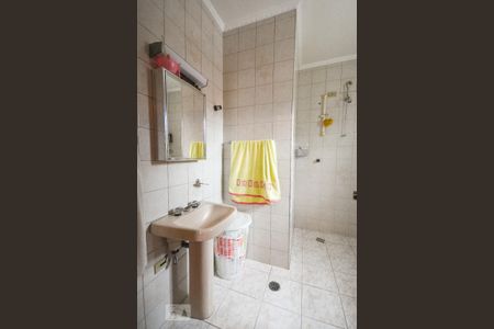 Casa à venda com 269m², 4 quartos e 4 vagasBanheiro 1