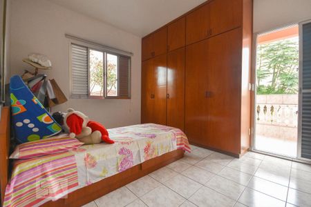 Casa à venda com 269m², 4 quartos e 4 vagasQuarto 2
