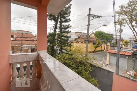 Casa à venda com 269m², 4 quartos e 4 vagasVaranda Suite 1