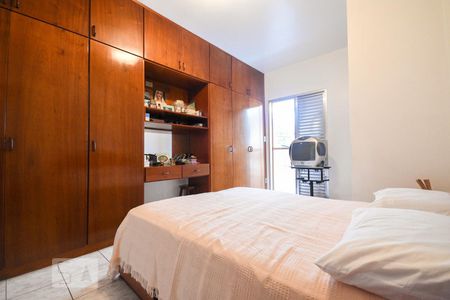 Suite 1 de casa à venda com 4 quartos, 269m² em Vila Medeiros, São Paulo