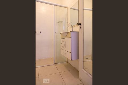 Apartamento para alugar com 56m², 1 quarto e sem vaga Apartamento para alugar com 56m², 1 quarto e sem vagaBanheiro