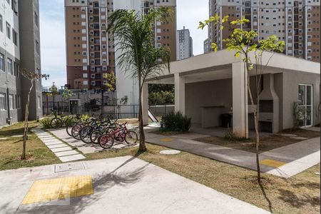Apartamento à venda com 44m², 2 quartos e sem vagaÁrea comum