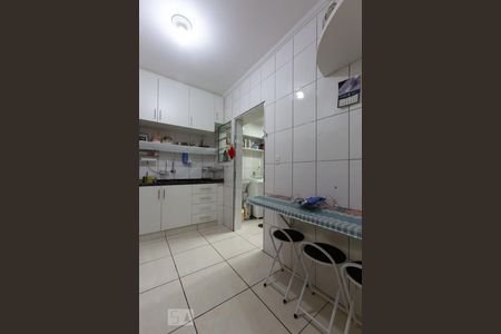 Apartamento à venda com 79m², 2 quartos e sem vagaCozinha