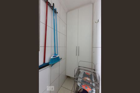 Apartamento à venda com 79m², 2 quartos e sem vagaÁrea de serviço