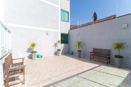 Apartamento para alugar com 32m², 1 quarto e sem vagaÁrea comum