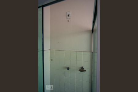 Casa para alugar com 150m², 2 quartos e 1 vaga Casa para alugar com 150m², 2 quartos e 1 vagaBanheiro