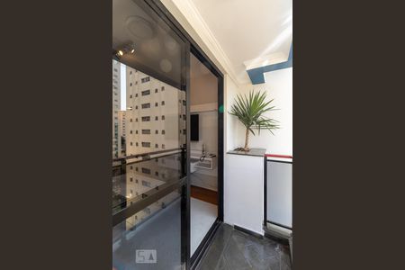 Varanda de apartamento à venda com 1 quarto, 48m² em Pinheiros, São Paulo