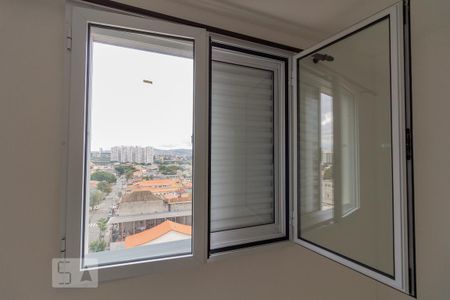 Apartamento para alugar com 50m², 2 quartos e 1 vaga Apartamento para alugar com 50m², 2 quartos e 1 vagaDetalhe Janela Anti Ruído
