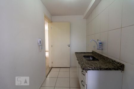 Apartamento para alugar com 50m², 2 quartos e 1 vaga Apartamento para alugar com 50m², 2 quartos e 1 vagaCozinha