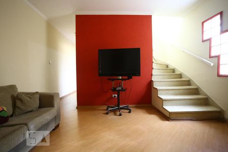 Sala de casa para alugar com 3 quartos, 170m² em Jardim Pinheiros, São Paulo