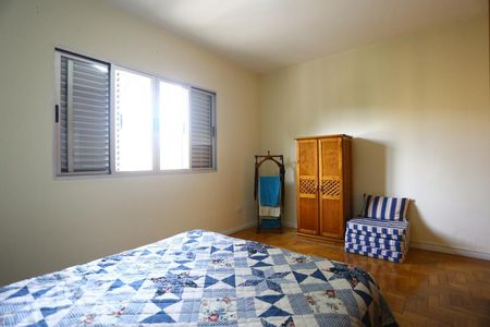 Suíte de casa para alugar com 3 quartos, 170m² em Jardim Pinheiros, São Paulo