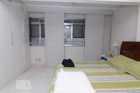Apartamento à venda com 162m², 3 quartos e 2 vagasQuarto 2- Suíte