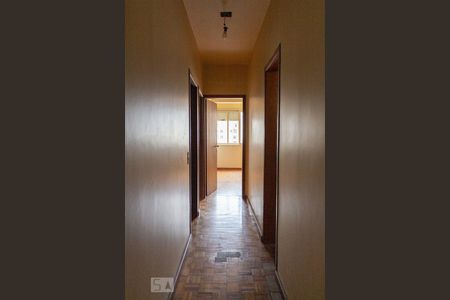 Apartamento à venda com 126m², 3 quartos e sem vagaCorredor