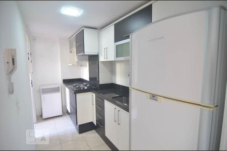Apartamento à venda com 55m², 2 quartos e 1 vagaCozinha