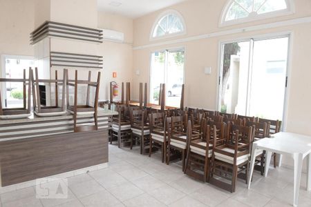 Apartamento à venda com 55m², 2 quartos e 1 vagaSalão de festas