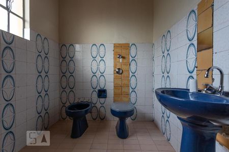 Banheiro de apartamento para alugar com 2 quartos, 80m² em São Francisco, Belo Horizonte