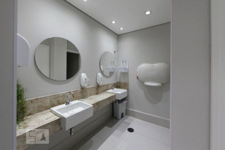 Apartamento para alugar com 63m², 2 quartos e 1 vagaLavabo do salão de festas