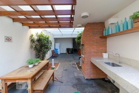 Apartamento à venda com 44m², 1 quarto e 1 vagaÁrea comum - Churrasqueira