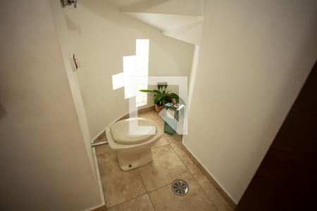 Casa à venda com 300m², 4 quartos e 3 vagasLavabo