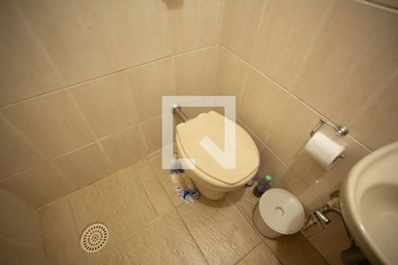 Casa à venda com 300m², 4 quartos e 3 vagasBanheiro 3