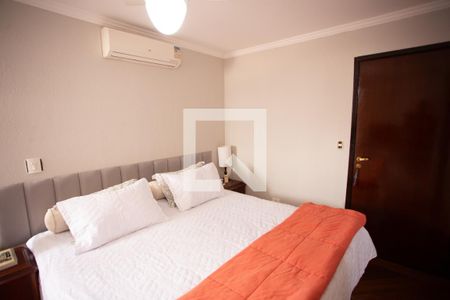 Casa à venda com 300m², 4 quartos e 3 vagasQuarto 2