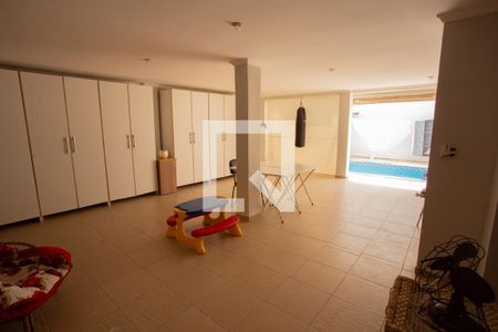 Casa à venda com 300m², 4 quartos e 3 vagasÁrea comum