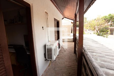 Casa à venda com 300m², 4 quartos e 3 vagasVaranda