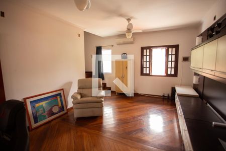 Casa à venda com 300m², 4 quartos e 3 vagasSala de Estar