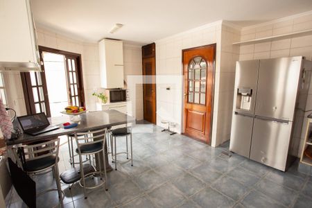 Casa à venda com 300m², 4 quartos e 3 vagasCozinha