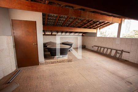 Casa à venda com 300m², 4 quartos e 3 vagasSótão 