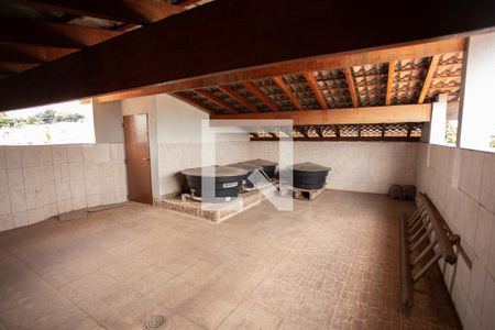 Casa à venda com 300m², 4 quartos e 3 vagasSótão 