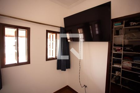 Casa à venda com 300m², 4 quartos e 3 vagasQuarto 1