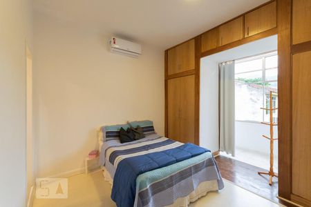 Suíte de apartamento à venda com 2 quartos, 85m² em Grajaú, Rio de Janeiro