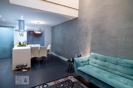 Sala de casa de condomínio para alugar com 2 quartos, 166m² em Vila Sofia, São Paulo