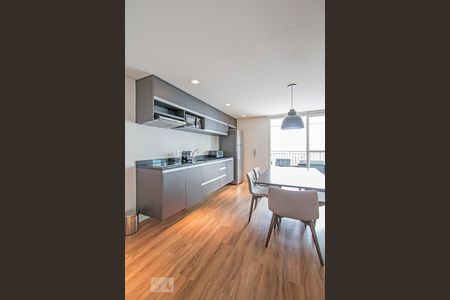 Apartamento para alugar com 96m², 2 quartos e 2 vagasCozinha